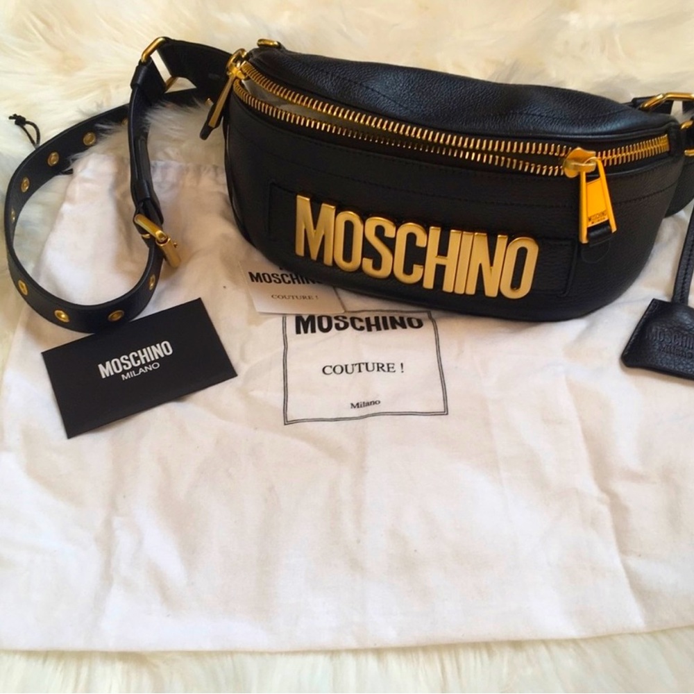 MOSCHINO LOGO LETTERING WAIST BAG💕💕💕